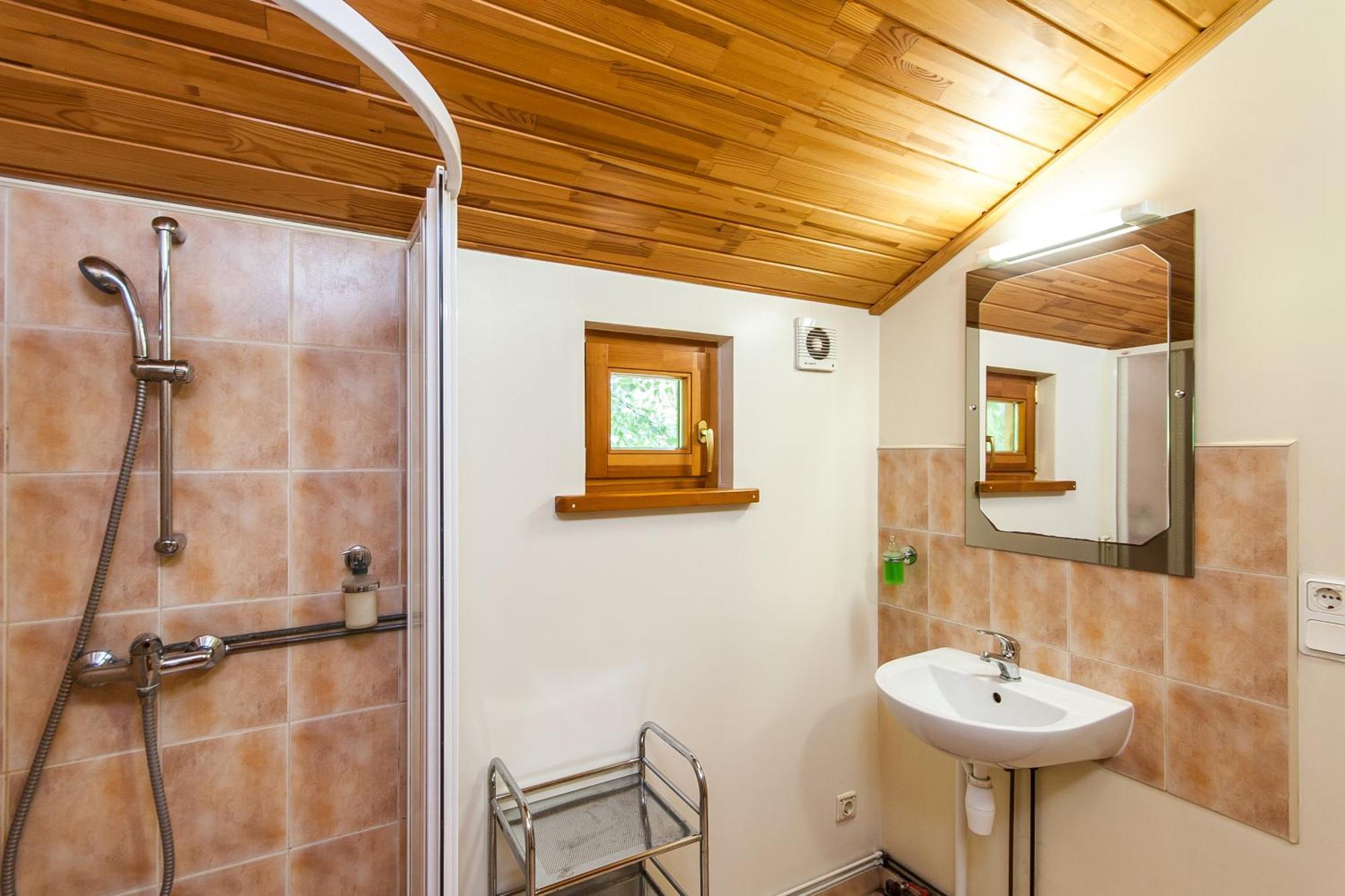 Laucu Akmens Hotel Skulte  Cameră foto